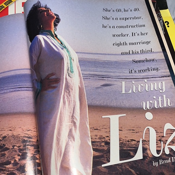LIFE MAGAZINE LIZ TAYLOR COVER February 1992 - Picture 13 of 14